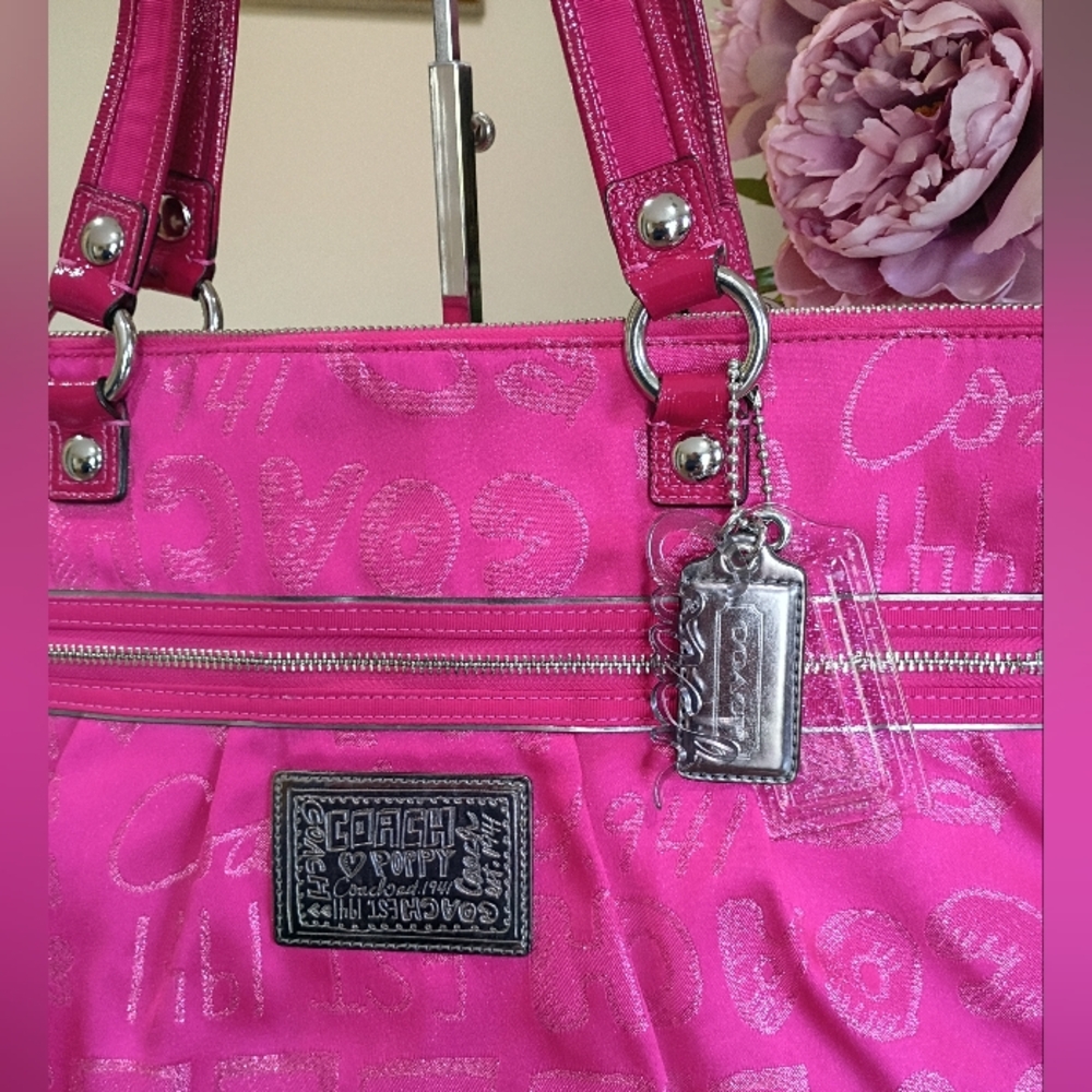 Coach Poppy Storypatch Hot Pink Glam Limited Edition Tote - Picture 10 of 17